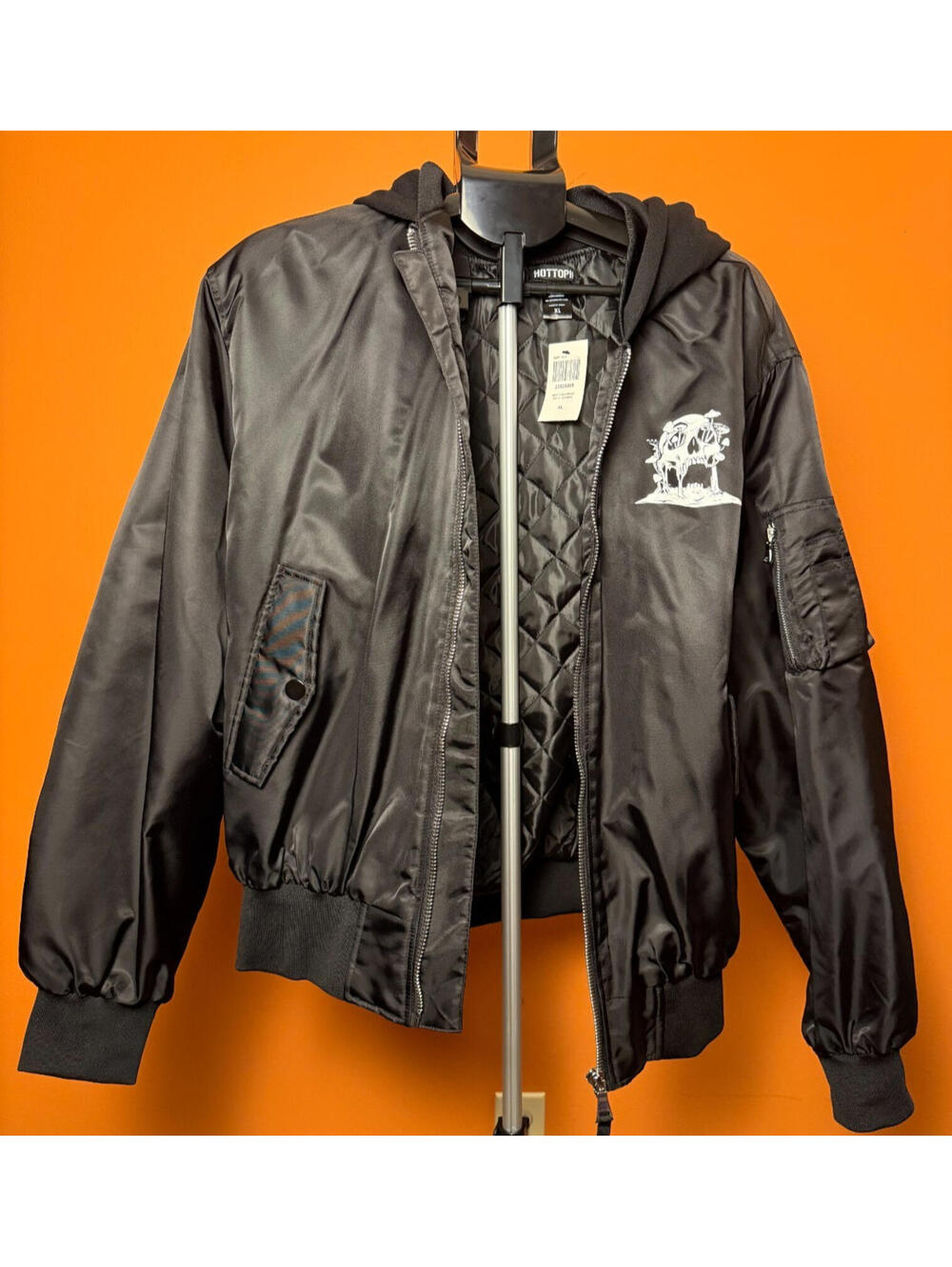 New w Tags Hot Topic Hooded bomber jacket XL coat SkuLL Rocker Nylon